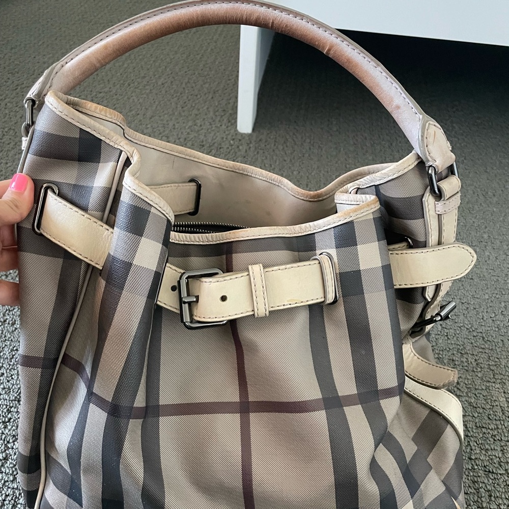 Vintage Burberry Bag - Picture 3 of 8